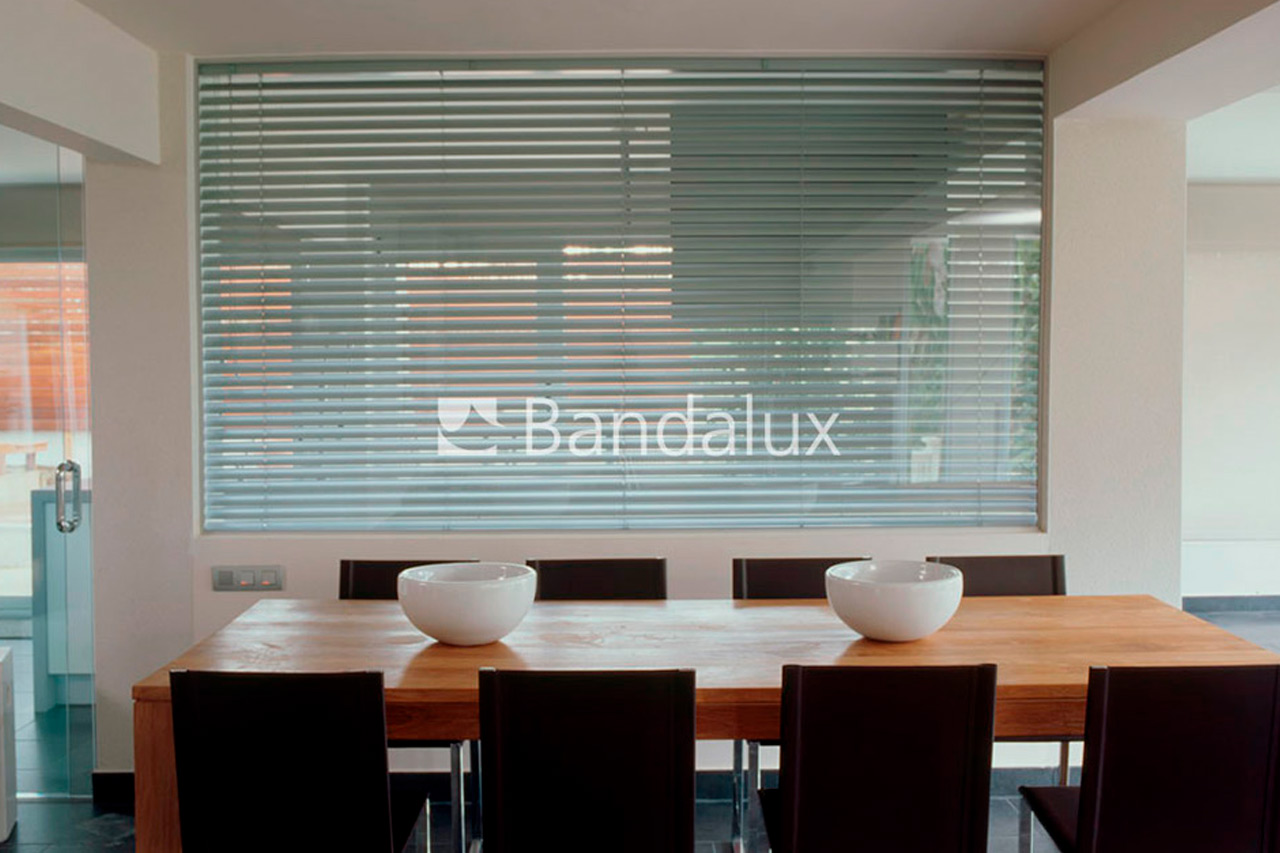 BANDALUX Estores y cortinas Ofinet Málaga Marbella